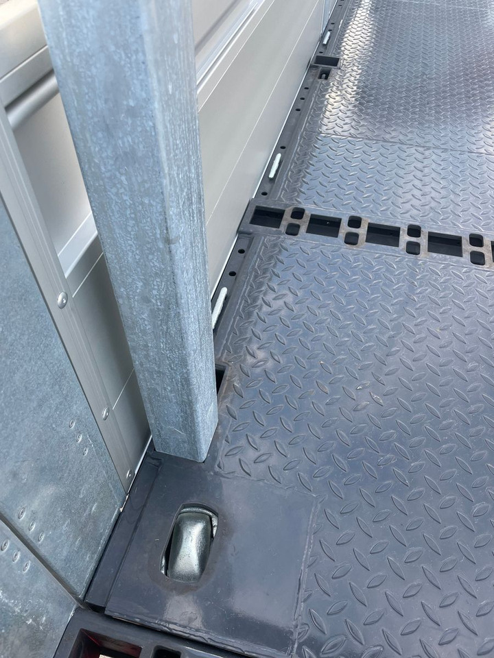 Volvo FMX 500 FASSI Ladekran F545 JIB & Winde Sofort - 起重车:图5 Volvo FMX 500 FASSI Ladekran F545 JIB & Winde Sofort - 起重车:图5