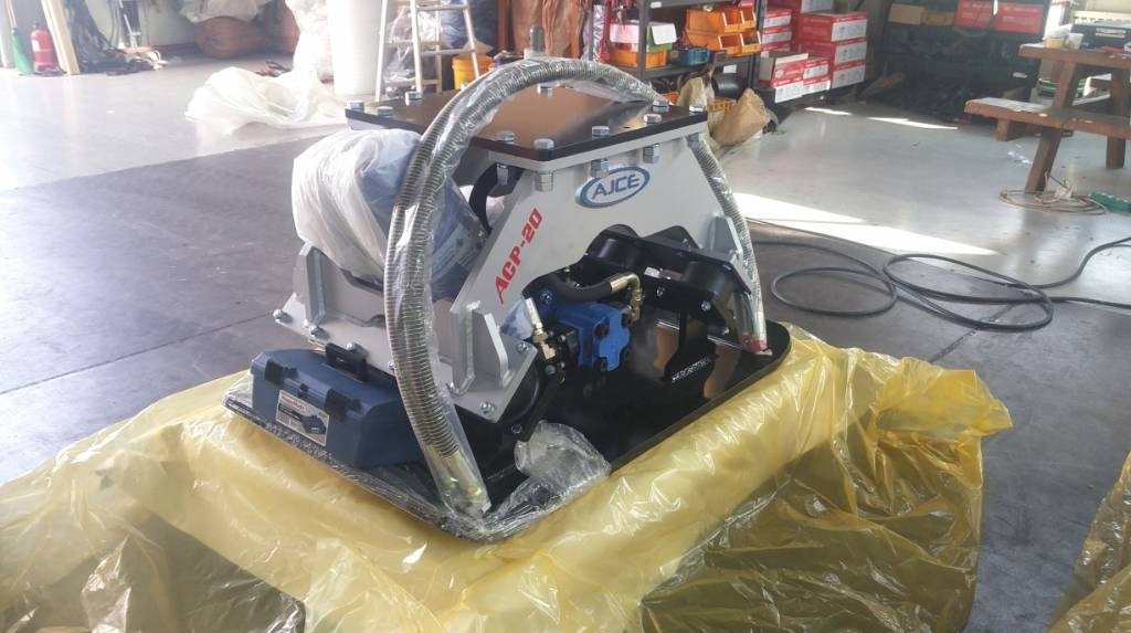 AJCE ACP-20 Vibration Plate Compactor - 振动板:图5 AJCE ACP-20 Vibration Plate Compactor - 振动板:图5