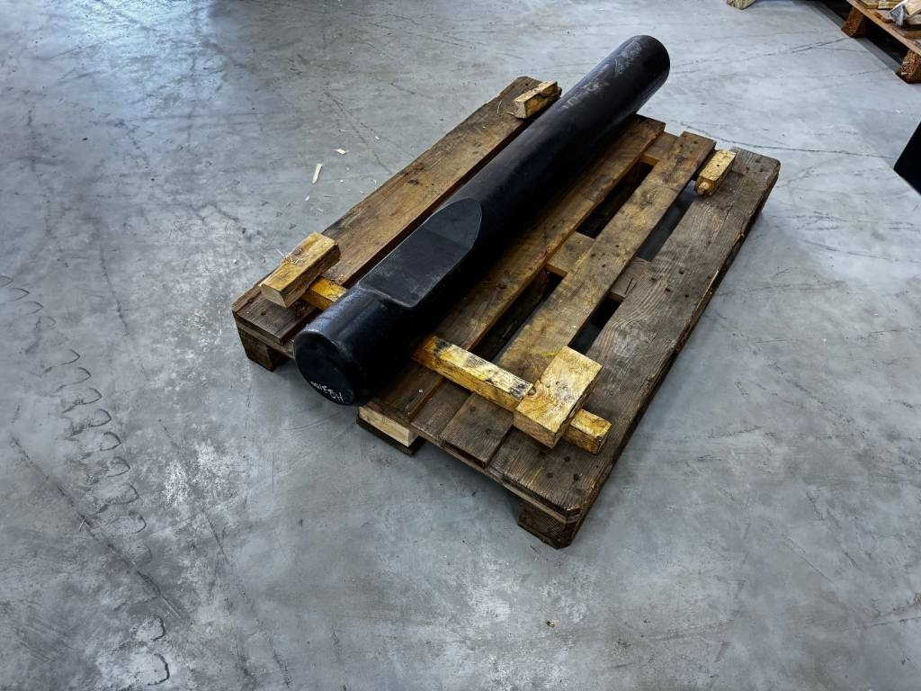 Epiroc Atlas Copco HB3100 HB3000 Blunt Tool Stampfmeißel - 液压锤 适用于 建筑机械:图1 Epiroc Atlas Copco HB3100 HB3000 Blunt Tool Stampfmeißel - 液压锤 适用于 建筑机械:图1