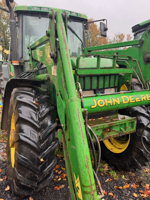 JOHN DEERE 6400 - 拖拉机:图1 JOHN DEERE 6400 - 拖拉机:图1