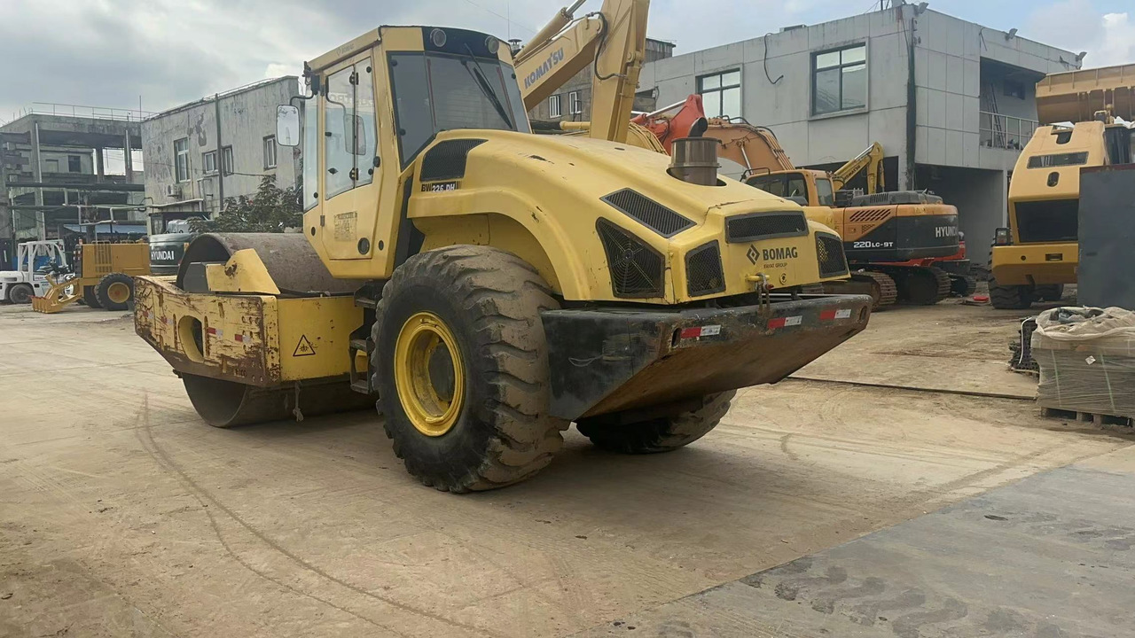 BOMAG BW226 - 碾压机:图1 BOMAG BW226 - 碾压机:图1