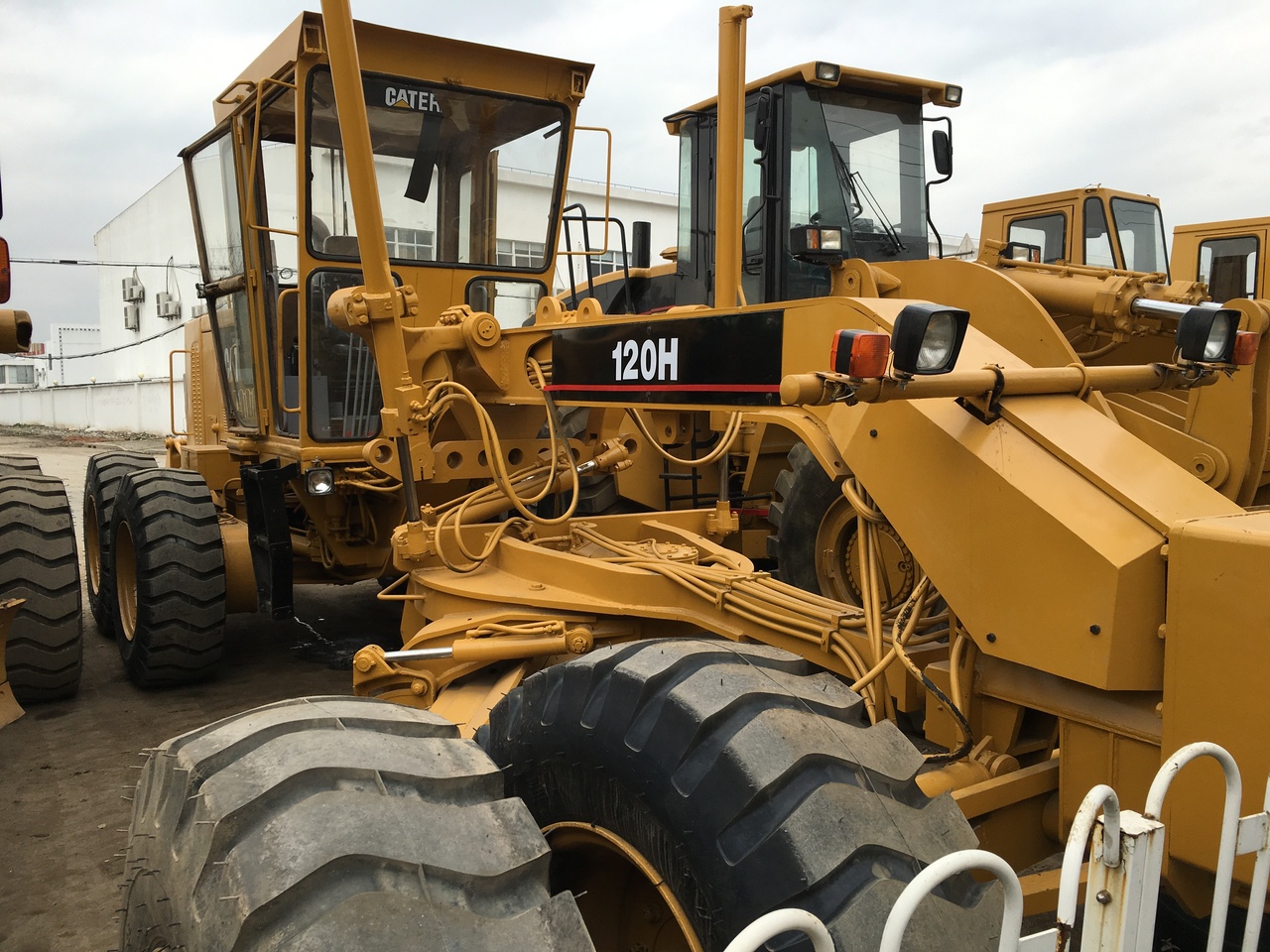 CATERPILLAR 120H - 平路机:图4 CATERPILLAR 120H - 平路机:图4