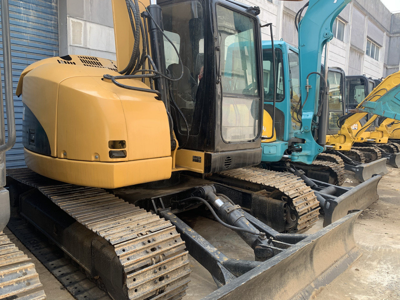 CATERPILLAR 308D - 小型挖掘机:图1 CATERPILLAR 308D - 小型挖掘机:图1