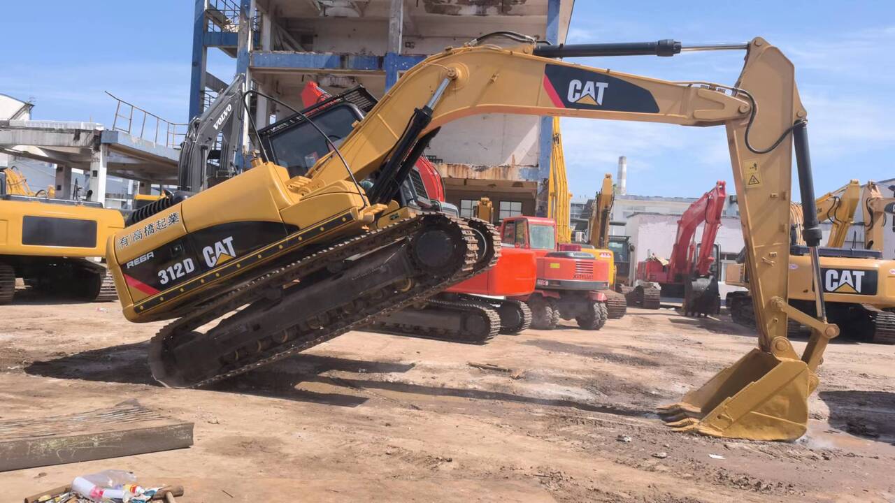 CATERPILLAR 312D - 履带式挖掘机:图5 CATERPILLAR 312D - 履带式挖掘机:图5