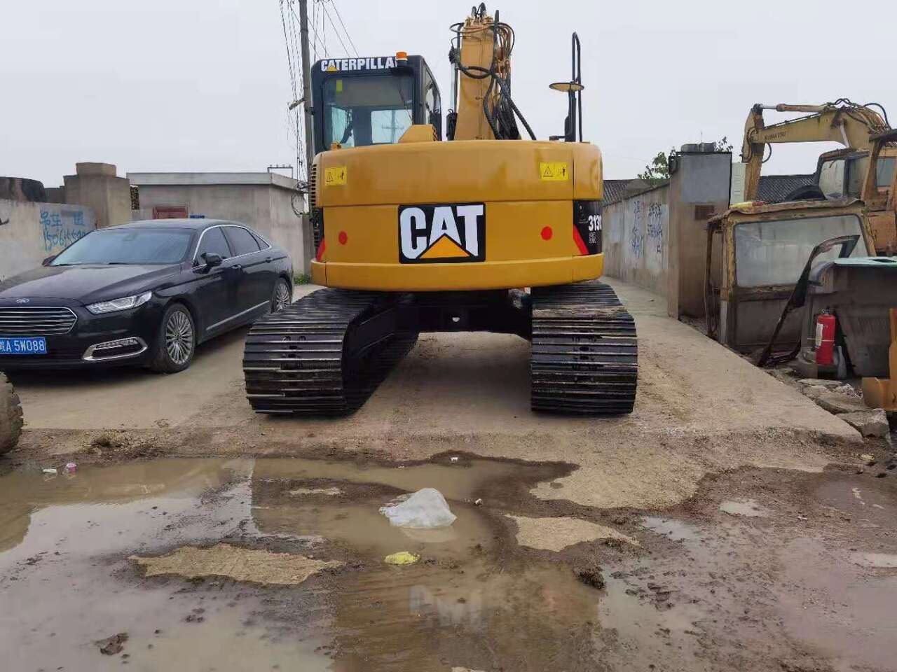 CATERPILLAR 313C - 履带式挖掘机:图5 CATERPILLAR 313C - 履带式挖掘机:图5