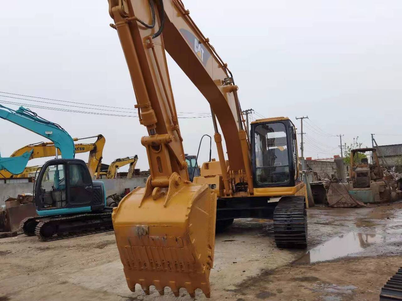 CATERPILLAR 320BL - 履带式挖掘机:图5 CATERPILLAR 320BL - 履带式挖掘机:图5