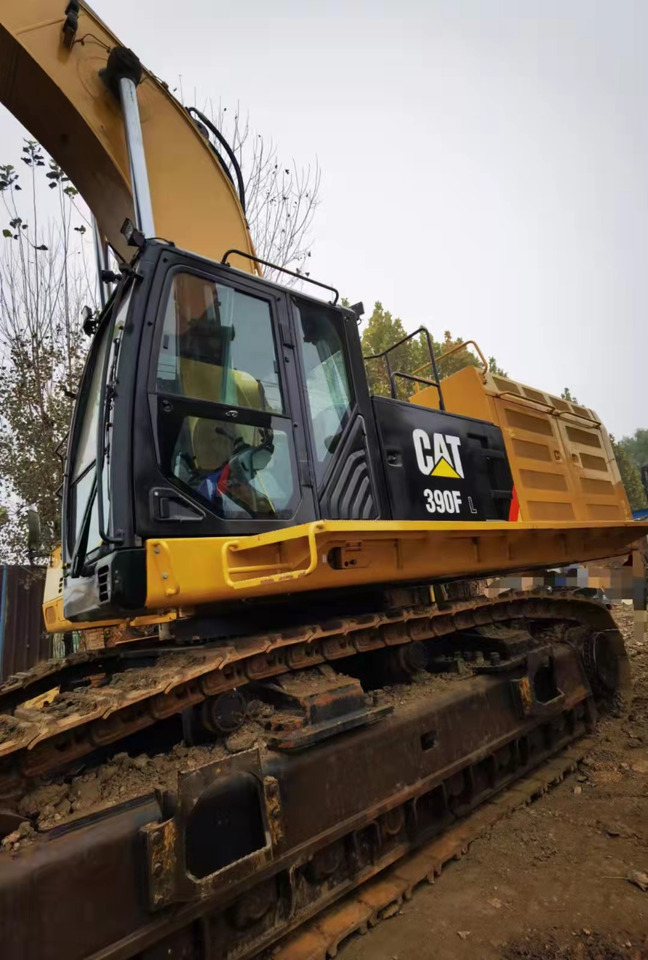 CATERPILLAR 390F - 挖掘机:图1 CATERPILLAR 390F - 挖掘机:图1