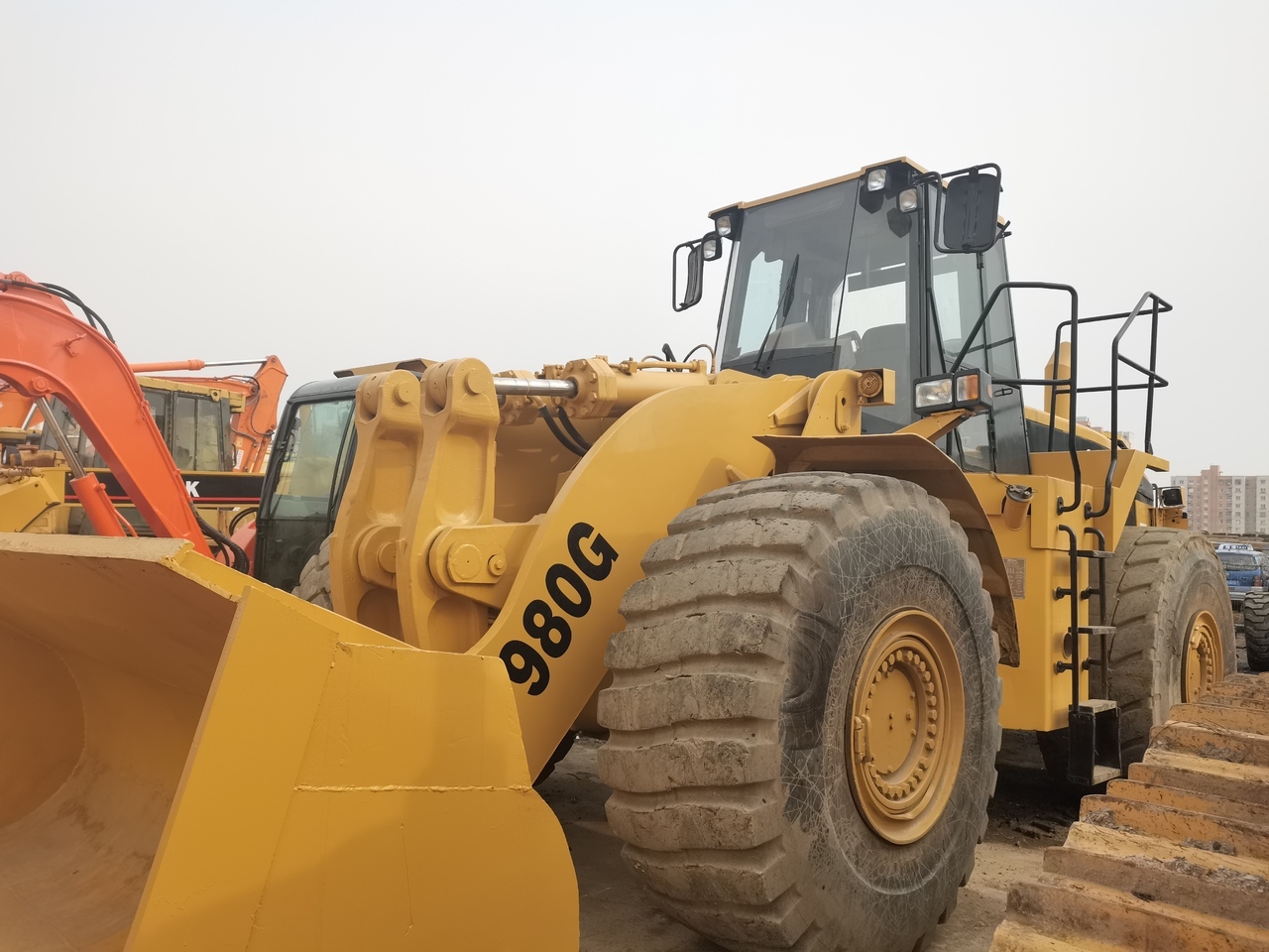 CATERPILLAR 980G - 轮式装载机:图2 CATERPILLAR 980G - 轮式装载机:图2