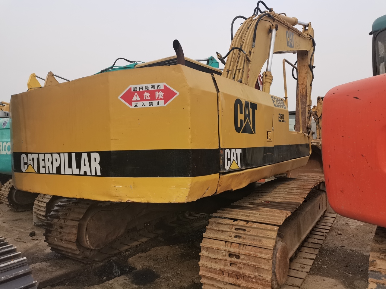 CATERPILLAR CAT-E200-excavator - 履带式挖掘机:图2 CATERPILLAR CAT-E200-excavator - 履带式挖掘机:图2