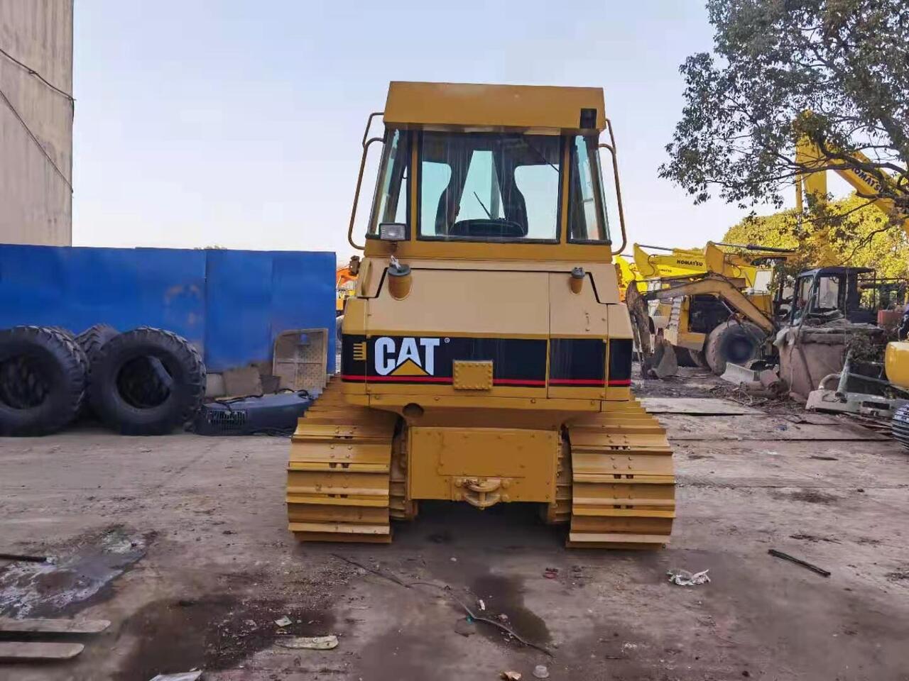 CATERPILLAR D4G - 推土机:图3 CATERPILLAR D4G - 推土机:图3