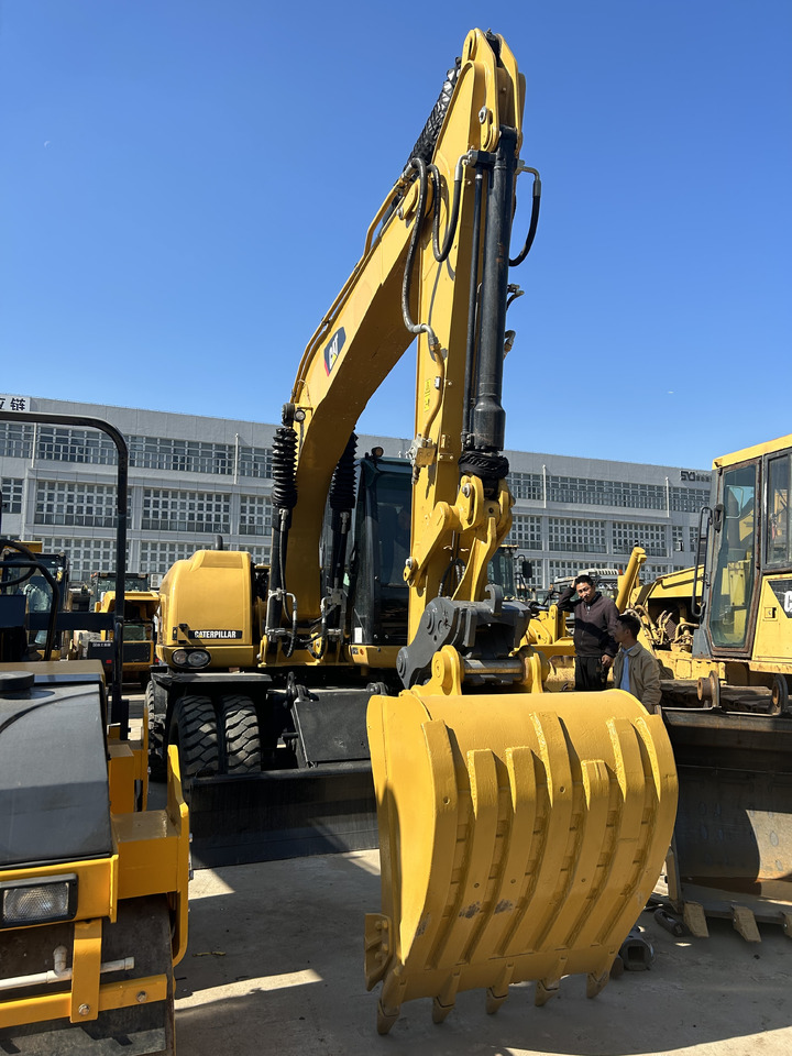 CATERPILLAR M318 - 轮式挖掘机:图4 CATERPILLAR M318 - 轮式挖掘机:图4
