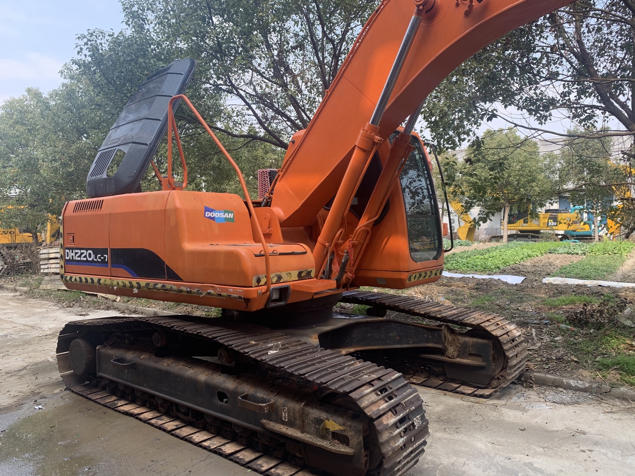 DOOSAN DH200LC-7 - 履带式挖掘机:图3 DOOSAN DH200LC-7 - 履带式挖掘机:图3