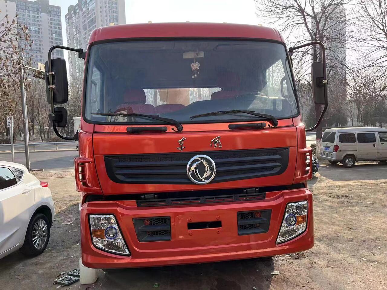 DongFeng Crane - 建筑设备:图3 DongFeng Crane - 建筑设备:图3