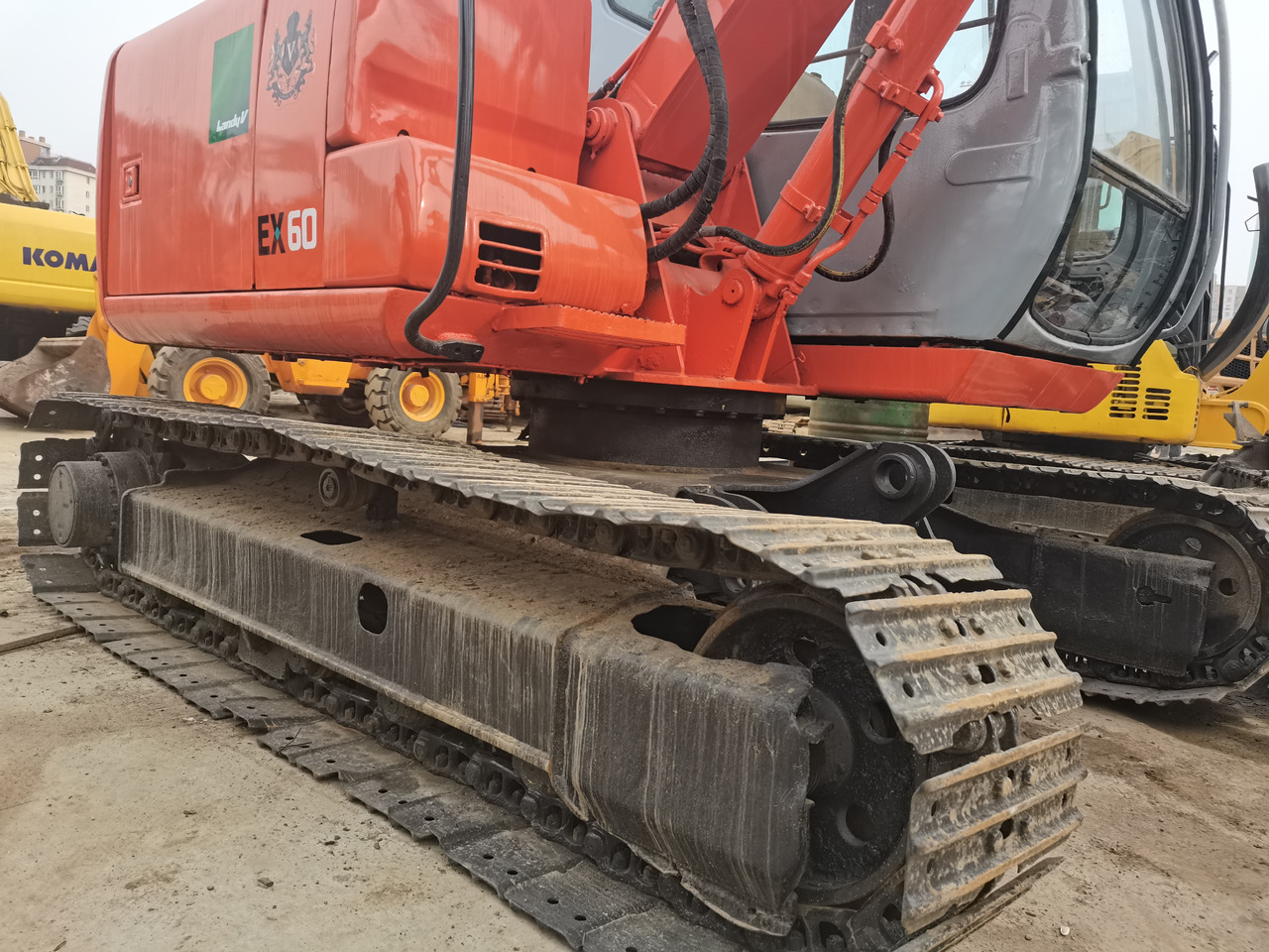 HITACHI EX60 - 履带式挖掘机:图3 HITACHI EX60 - 履带式挖掘机:图3