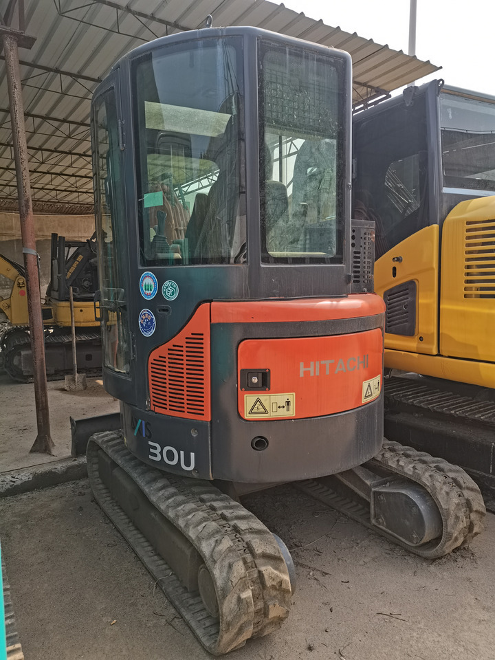HITACHI ZX30U - 履带式挖掘机:图4 HITACHI ZX30U - 履带式挖掘机:图4