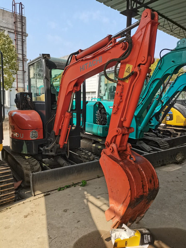 HITACHI ZX30U - 履带式挖掘机:图3 HITACHI ZX30U - 履带式挖掘机:图3