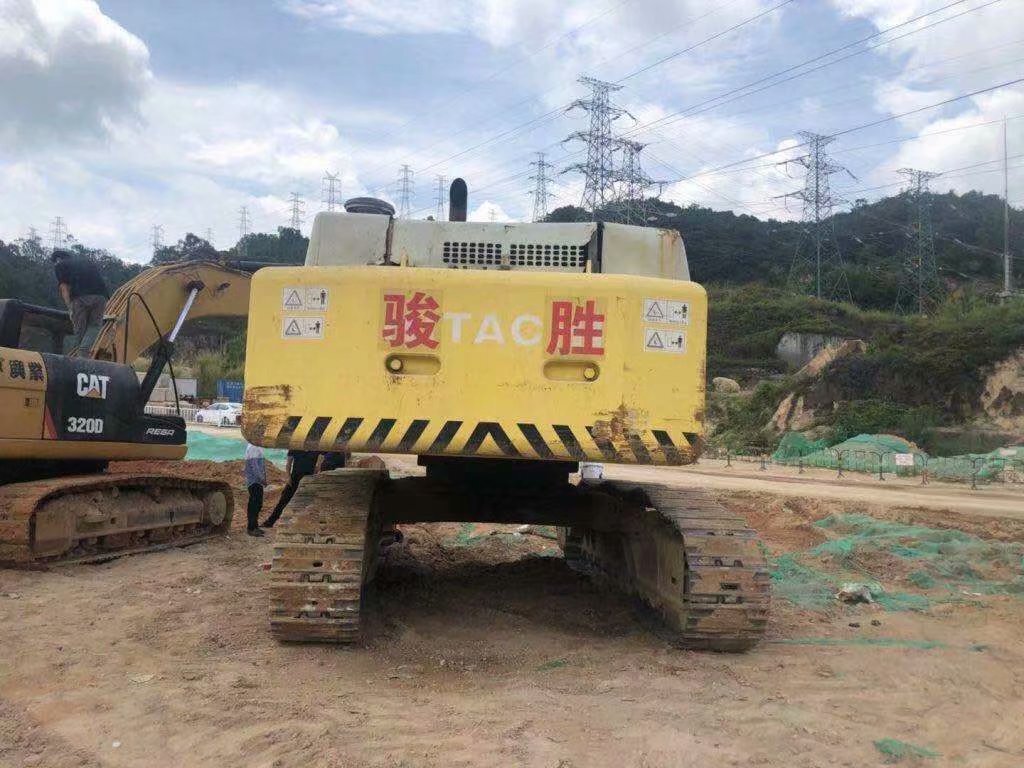 HITACHI ZX490 - 履带式挖掘机:图2 HITACHI ZX490 - 履带式挖掘机:图2