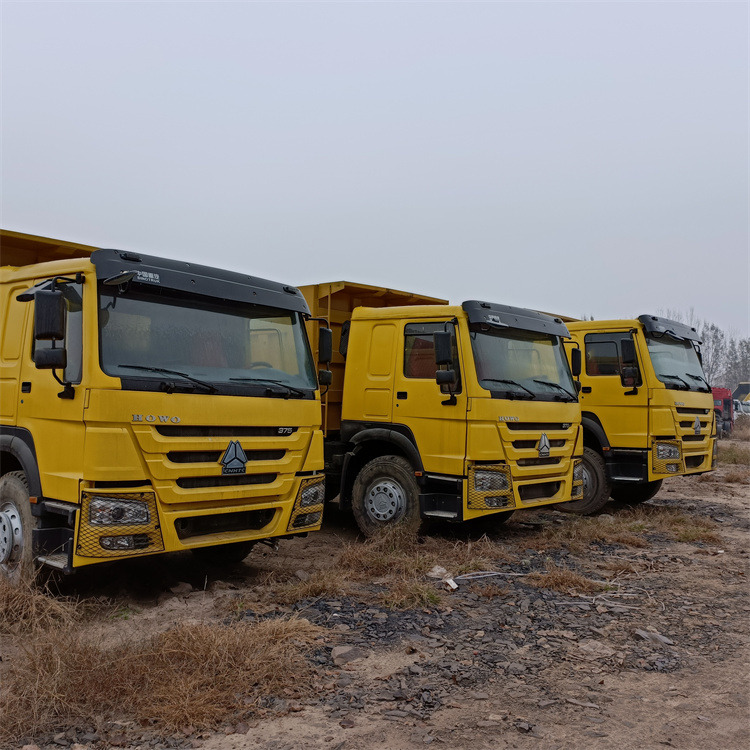 HOWO HOWO 6x4-375 tipper - 翻斗车:图1 HOWO HOWO 6x4-375 tipper - 翻斗车:图1