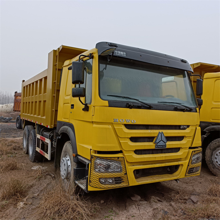 HOWO HOWO 6x4-375 tipper 租赁 HOWO HOWO 6x4-375 tipper:图10 HOWO HOWO 6x4-375 tipper 租赁 HOWO HOWO 6x4-375 tipper:图10