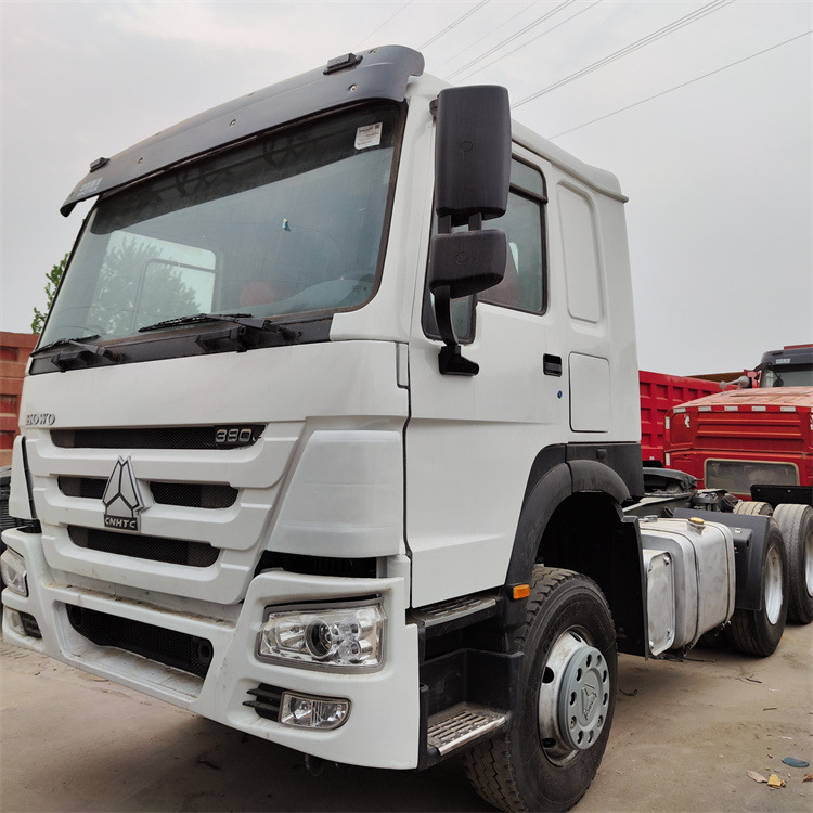 HOWO white-6x4 380hp tractor - 牵引车:图2 HOWO white-6x4 380hp tractor - 牵引车:图2