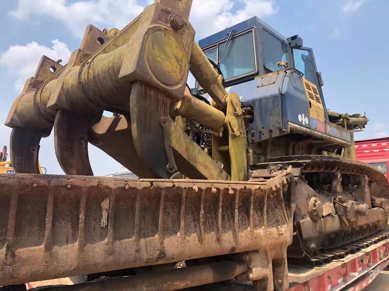 KOMATSU D155A-2 - 推土机:图3 KOMATSU D155A-2 - 推土机:图3