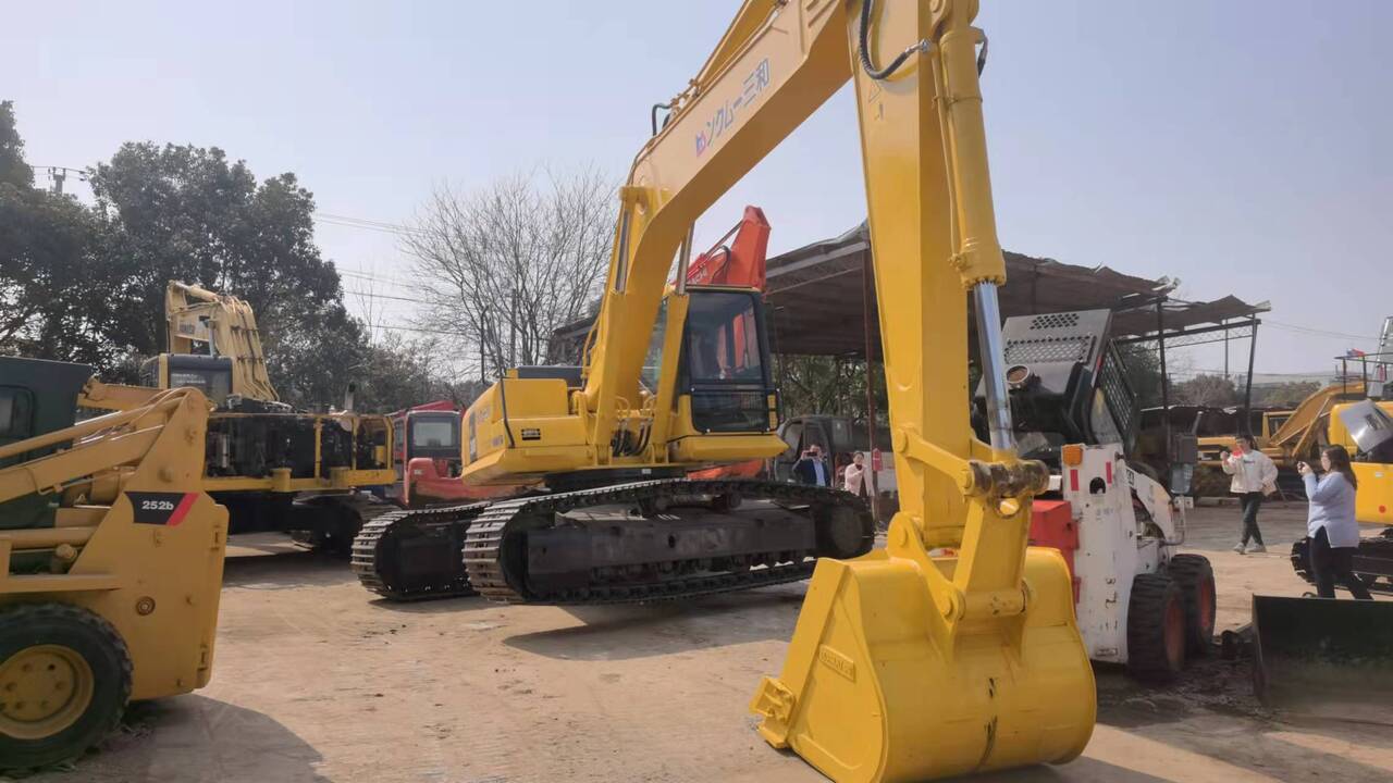 KOMATSU PC300-7 - 履带式挖掘机:图2 KOMATSU PC300-7 - 履带式挖掘机:图2