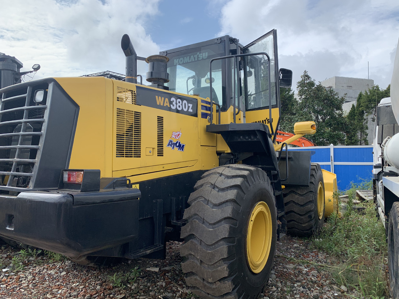 KOMATSU WA380Z - 轮式装载机:图3 KOMATSU WA380Z - 轮式装载机:图3