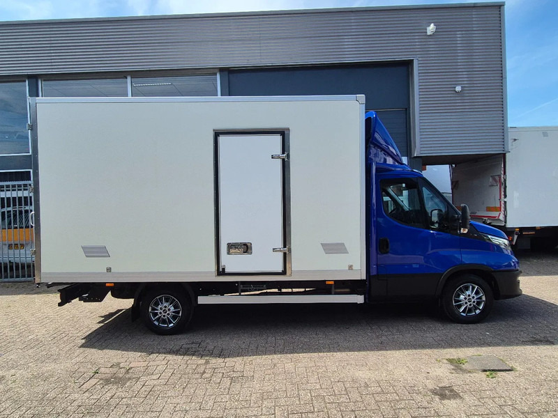 Iveco Daily 35S18 3.0D Koffer/ Xenon/ Airco - 厢式货车:图2 Iveco Daily 35S18 3.0D Koffer/ Xenon/ Airco - 厢式货车:图2