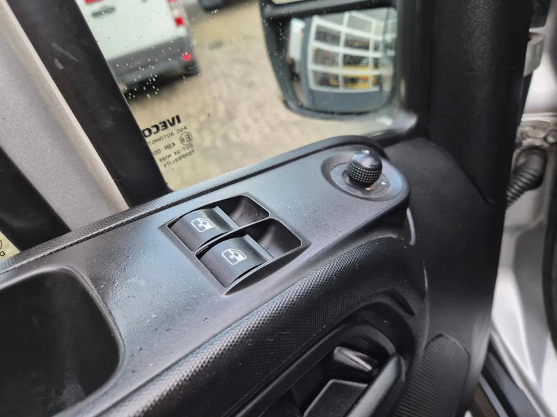 平板货车 Iveco Daily 40C17 3.0D Pritsche/ Openlaadbak 470 cm lang：图15