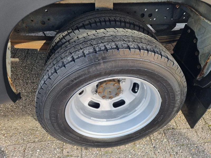 无侧窗厢式货车 Iveco Daily 50C17/ L4H2 MAXI/ DC / 6 Zitplaatsen/ EURO 6:图14 无侧窗厢式货车 Iveco Daily 50C17/ L4H2 MAXI/ DC / 6 Zitplaatsen/ EURO 6:图14