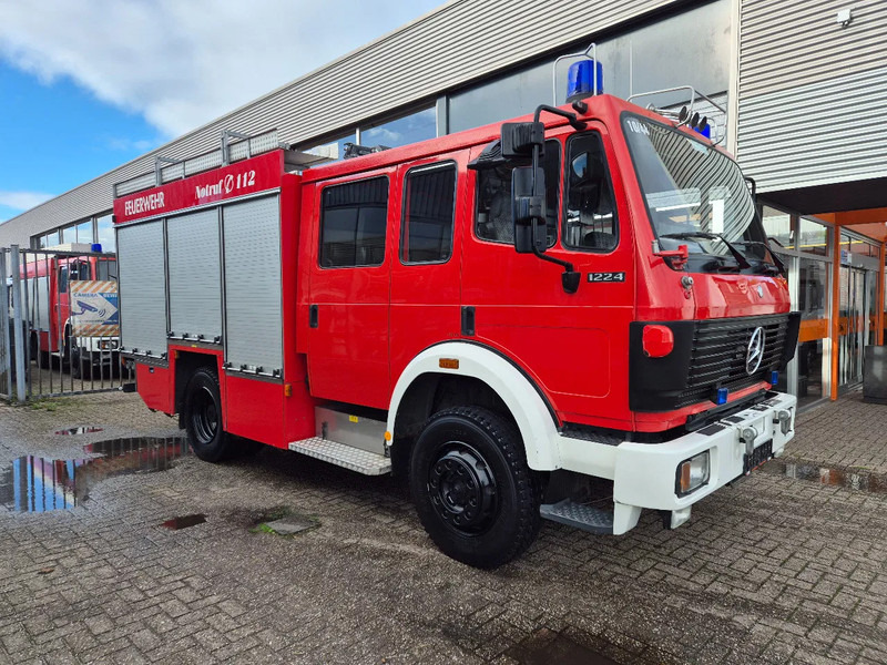 Mercedes-Benz SK 1224 4x4 FIRETRUCK/ FEUERWEHR/ 2400L TANK/ EXPEDITION - 消防车:图1 Mercedes-Benz SK 1224 4x4 FIRETRUCK/ FEUERWEHR/ 2400L TANK/ EXPEDITION - 消防车:图1