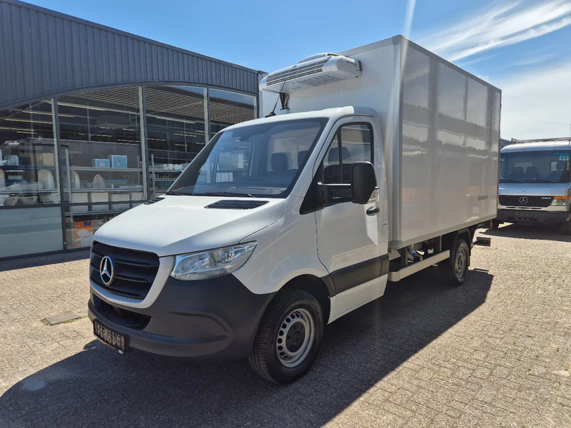 Mercedes-Benz Sprinter 315 CDI/ Kuhlkoffer/ TK V300 MAX/ LBW/ Stby230 - 冷藏货车:图5 Mercedes-Benz Sprinter 315 CDI/ Kuhlkoffer/ TK V300 MAX/ LBW/ Stby230 - 冷藏货车:图5