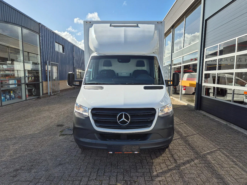 Mercedes-Benz Sprinter 516 CDI BE Clixtar/ Webasto/ 27 KUB/ Nutzlast 3.3T/ 073687 - 厢式货车:图4 Mercedes-Benz Sprinter 516 CDI BE Clixtar/ Webasto/ 27 KUB/ Nutzlast 3.3T/ 073687 - 厢式货车:图4