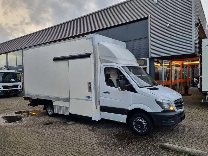 Mercedes-Benz Sprinter 516 CDI Koffer LBW Dhollandia 750KG Euro 5B - 厢式货车:图1 Mercedes-Benz Sprinter 516 CDI Koffer LBW Dhollandia 750KG Euro 5B - 厢式货车:图1