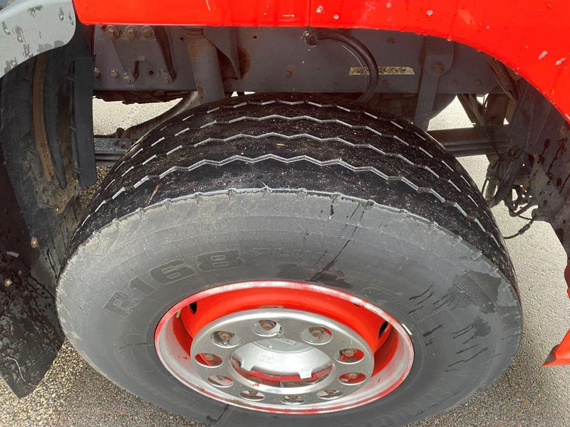 DAF CF 85.380 8x4 HOLLAND TRUCK MANUAL GEARBOX FULL STEEL SPRING - 光缆系统卡车:图5 DAF CF 85.380 8x4 HOLLAND TRUCK MANUAL GEARBOX FULL STEEL SPRING - 光缆系统卡车:图5