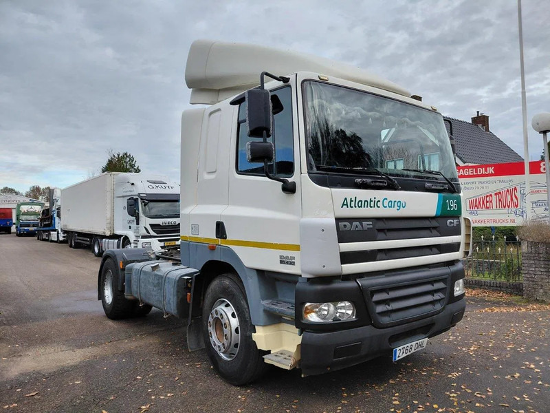 DAF CF 85.430 MANUAL ZF GEARBOX 4x2 Truckhead !! EURO 3 Engine !! - 牵引车:图2 DAF CF 85.430 MANUAL ZF GEARBOX 4x2 Truckhead !! EURO 3 Engine !! - 牵引车:图2
