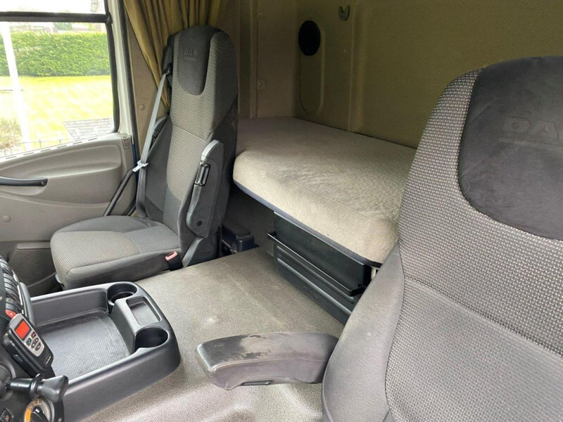 牵引车 DAF CF 85.460 CF 460 HOLLAND TRUCK:图12 牵引车 DAF CF 85.460 CF 460 HOLLAND TRUCK:图12