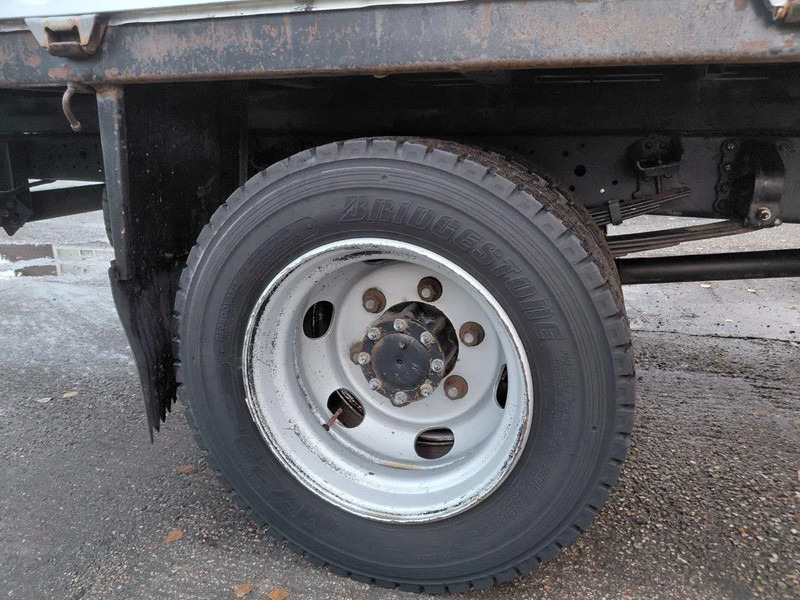 Mitsubishi Canter 7C15 4x2 STEEL SPRING MANUAL GEARBOX - 栏板式/ 平板卡车:图5 Mitsubishi Canter 7C15 4x2 STEEL SPRING MANUAL GEARBOX - 栏板式/ 平板卡车:图5