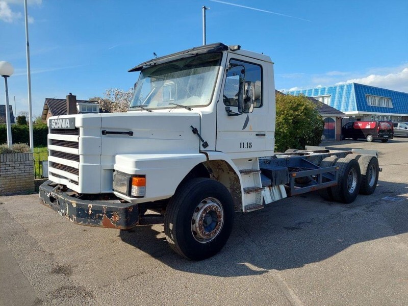 Scania T113 T113 6x4 STEEL - 驾驶室底盘卡车:图1 Scania T113 T113 6x4 STEEL - 驾驶室底盘卡车:图1