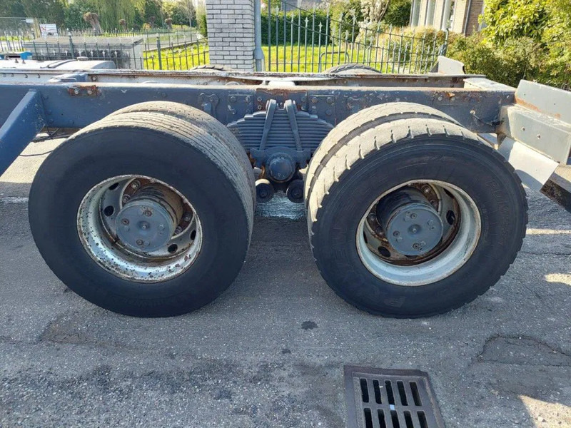 驾驶室底盘卡车 Scania T113 T113 6x4 STEEL：图7