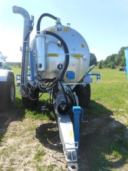 MEPROZET Güllefässer/ Slurry tank/ Beczkowóz T-528/5 (PN60/3) - 浆罐车:图2 MEPROZET Güllefässer/ Slurry tank/ Beczkowóz T-528/5 (PN60/3) - 浆罐车:图2