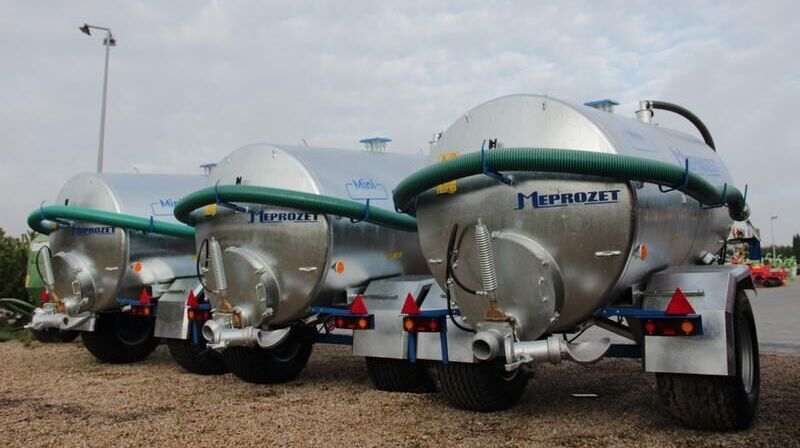 MEPROZET Güllefässer/ Slurry tanker/ Wóz asenizacyjny 5000 l / Cisterna d - 浆罐车:图1 MEPROZET Güllefässer/ Slurry tanker/ Wóz asenizacyjny 5000 l / Cisterna d - 浆罐车:图1