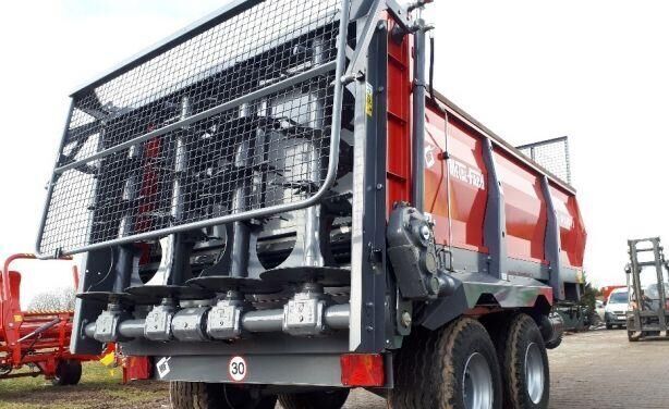 METAL-FACH Tandem - 6T - 撒肥机:图2 METAL-FACH Tandem - 6T - 撒肥机:图2