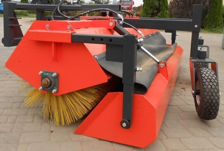 METAL-TECHNIK Zamiatarka 2m/ New Sweeper / Barredora de 2 m - 扫地机 适用于 道路清扫机:图1 METAL-TECHNIK Zamiatarka 2m/ New Sweeper / Barredora de 2 m - 扫地机 适用于 道路清扫机:图1