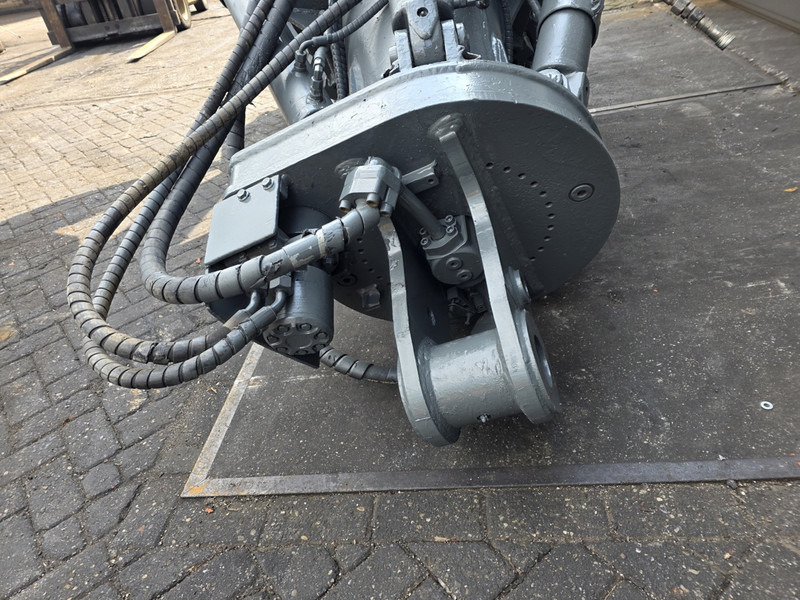 Liebherr gm 75 poliepgrijper 3500 liter orange peel liebherr lh 110 lh 150mantsinen 3500 liter - 抓斗 适用于 建筑机械:图5 Liebherr gm 75 poliepgrijper 3500 liter orange peel liebherr lh 110 lh 150mantsinen 3500 liter - 抓斗 适用于 建筑机械:图5