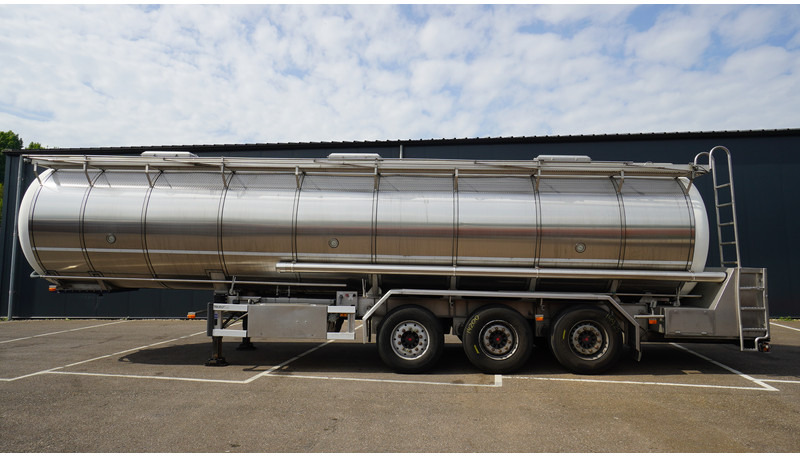 Burg 3 AXLE FOOD TRAILER 38.200LTR - 液罐半拖车:图1 Burg 3 AXLE FOOD TRAILER 38.200LTR - 液罐半拖车:图1