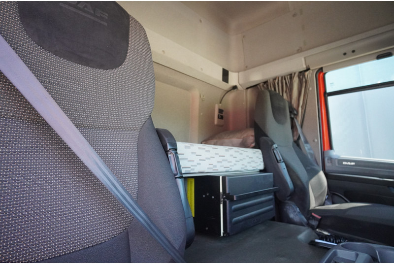 牵引车 DAF CF 440 717.100KM：图6