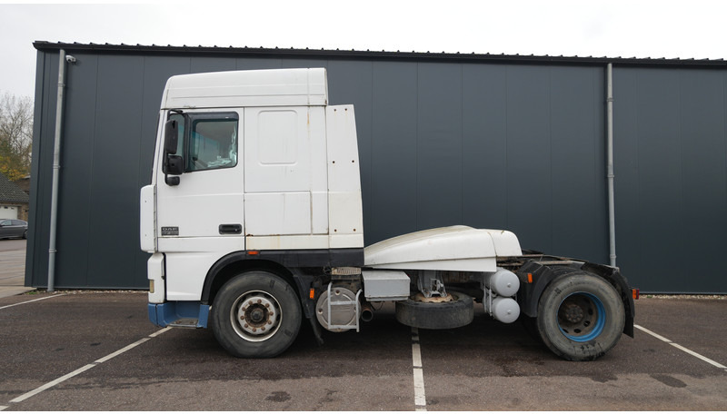 DAF XF 95.380 SC MANUAL GEARBOX EURO 3 - 牵引车:图1 DAF XF 95.380 SC MANUAL GEARBOX EURO 3 - 牵引车:图1