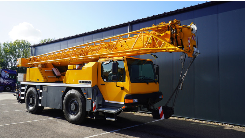Liebherr LTM 1030-2.1 WITH JIB - 起重车:图3 Liebherr LTM 1030-2.1 WITH JIB - 起重车:图3