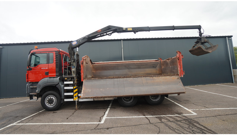 MAN TGS 28.400 6X6 2 SIDE TIPPER WITH HMF 1643 CRANE 376.400KM - 起重车:图2 MAN TGS 28.400 6X6 2 SIDE TIPPER WITH HMF 1643 CRANE 376.400KM - 起重车:图2